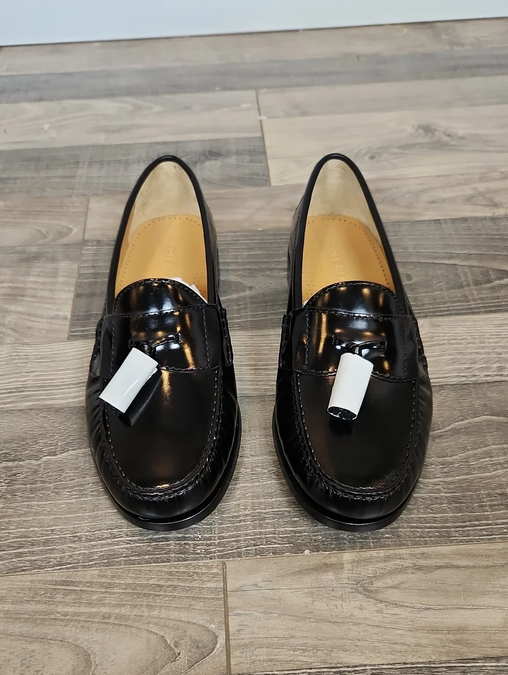 NWOB Cole Haan Men's Pinch Tassel Black Leather Loafers Size 9
